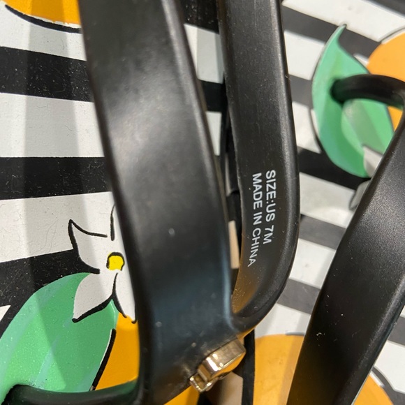 Kate Spade ♠️ platform flip flops size 7 - Picture 3 of 5